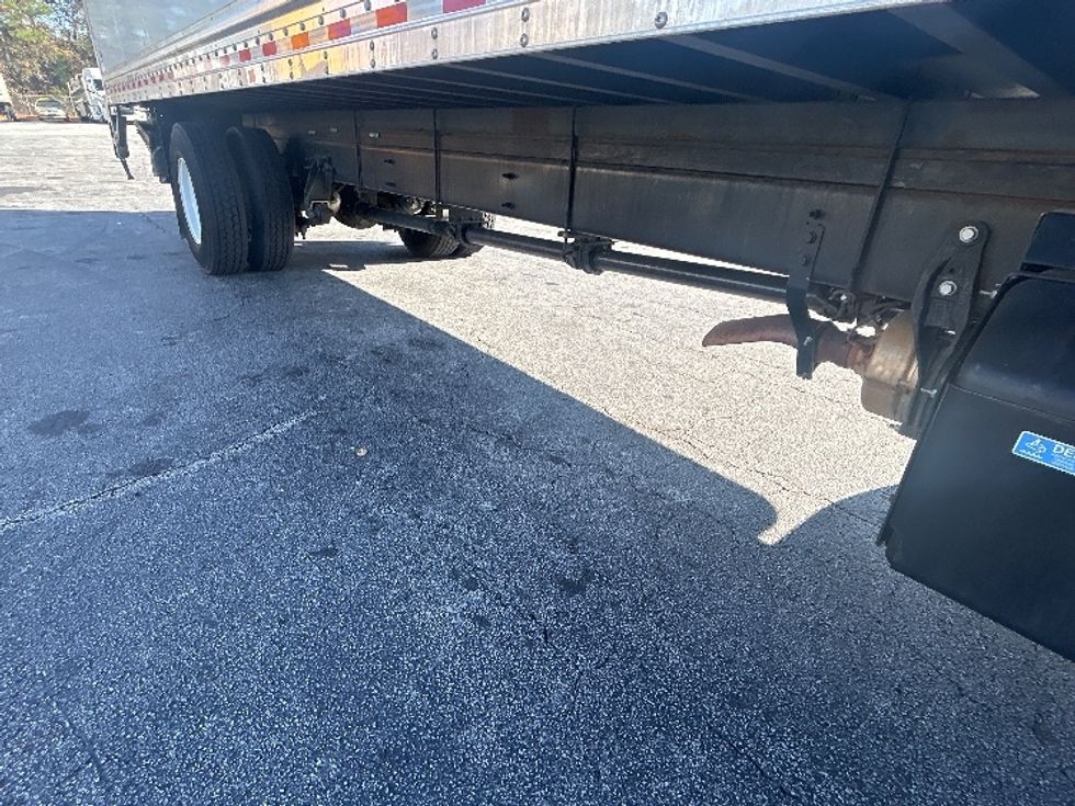Medium Duty Box Truck-Light and Medium Duty Trucks-International-2021-MV607-Conyers-GA-184,340\n\t\tmiles-$ 58,000 - Image 14