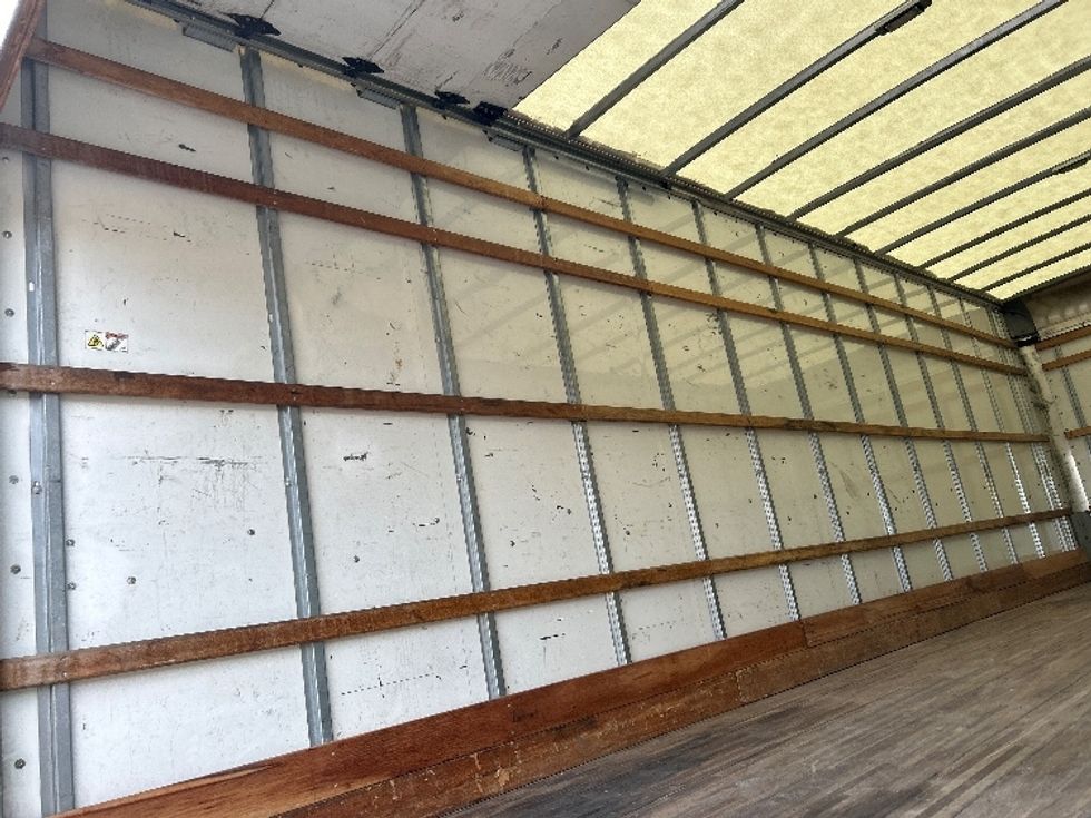 Medium Duty Box Truck-Light and Medium Duty Trucks-International-2021-MV607-Cross Lanes-WV-226,111\n\t\tmiles-$ 39,750 - Image 11