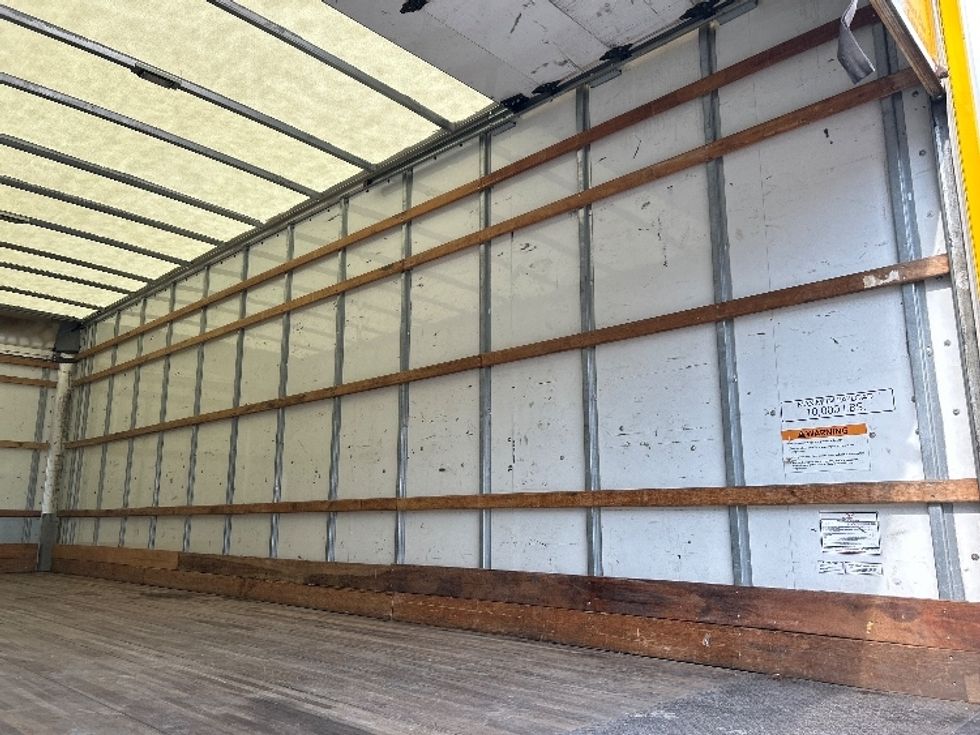 Medium Duty Box Truck-Light and Medium Duty Trucks-International-2021-MV607-Cross Lanes-WV-226,111\n\t\tmiles-$ 39,750 - Image 12
