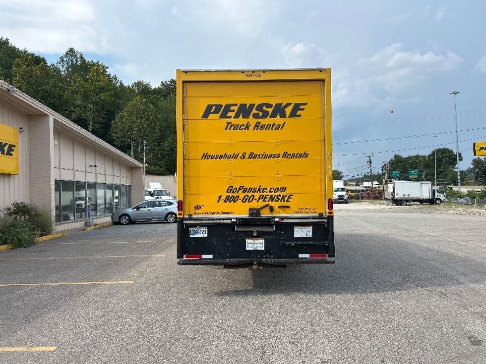 Medium Duty Box Truck-Light and Medium Duty Trucks-International-2021-MV607-Cross Lanes-WV-226,111\n\t\tmiles-$ 39,750 - Image 7
