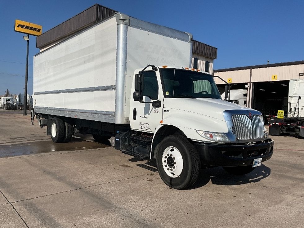 Medium Duty Box Truck-Light and Medium Duty Trucks-International-2021-MV607-Dallas-TX-130,481\n\t\tmiles-$ 62,750 - Image 1
