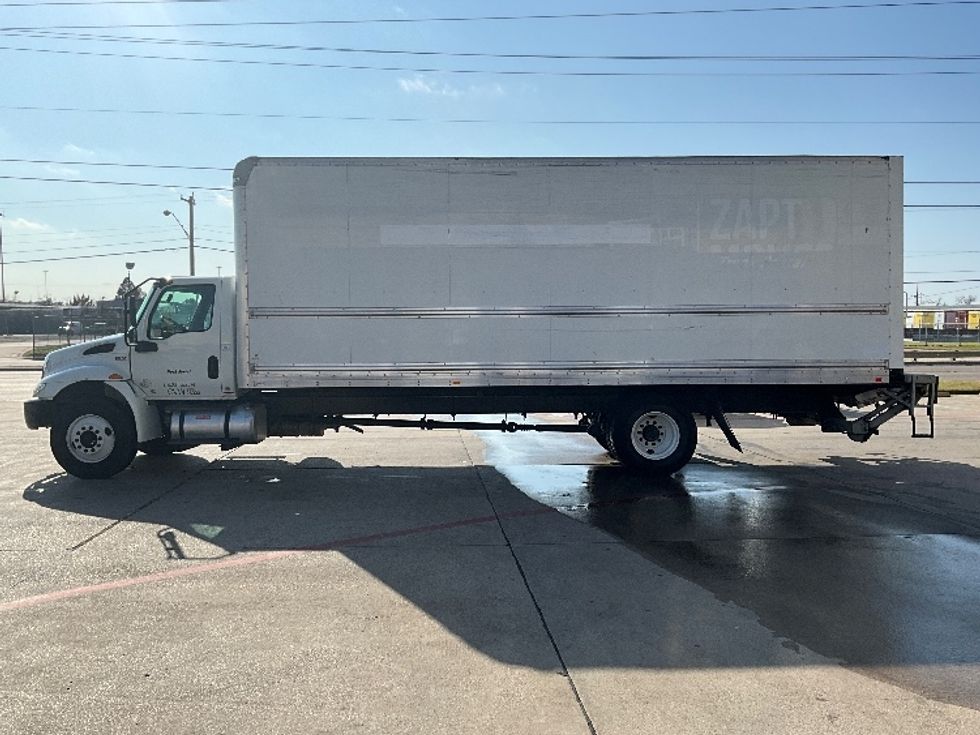 Medium Duty Box Truck-Light and Medium Duty Trucks-International-2021-MV607-Dallas-TX-130,481\n\t\tmiles-$ 62,750 - Image 4