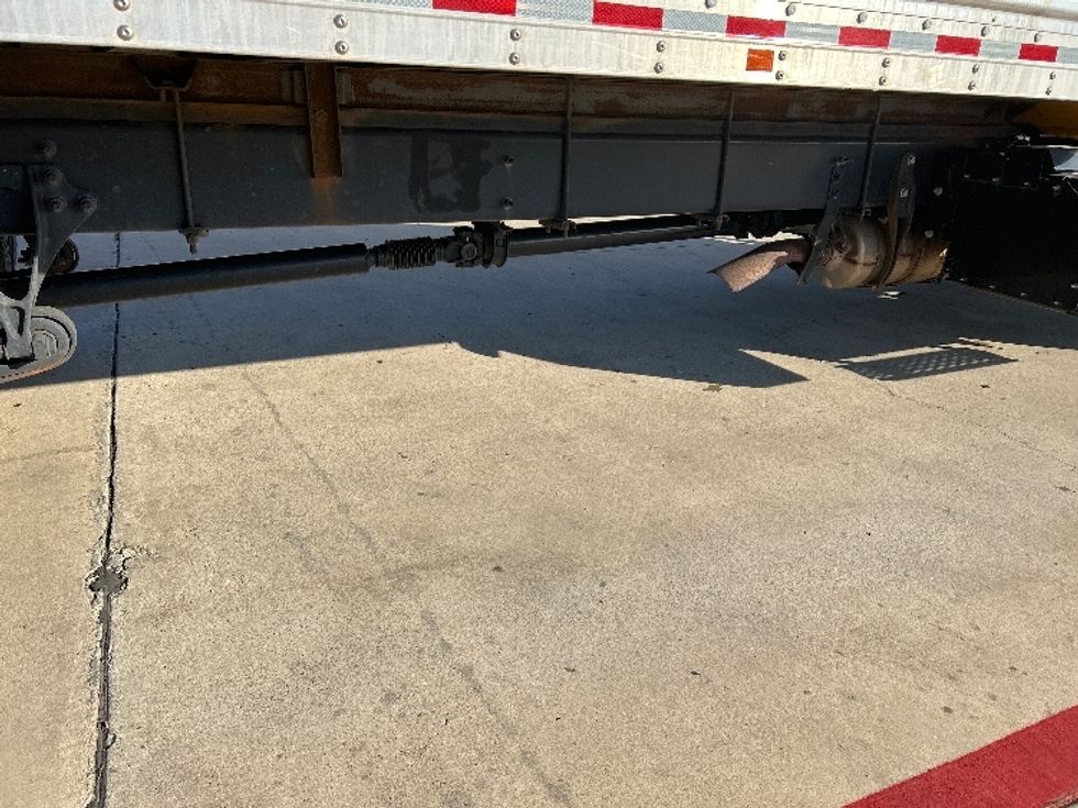 Medium Duty Box Truck-Light and Medium Duty Trucks-International-2021-MV607-Dallas-TX-167,108\n\t\tmiles-$ 40,750 - Image 13