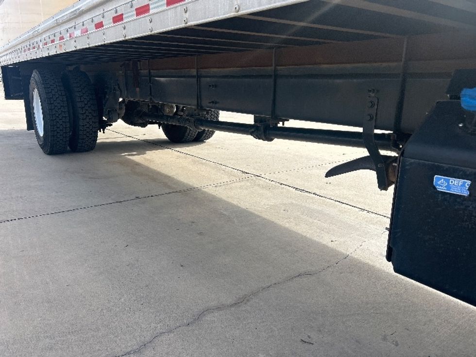 Medium Duty Box Truck-Light and Medium Duty Trucks-International-2021-MV607-Dallas-TX-191,429\n\t\tmiles-$ 43,500 - Image 14