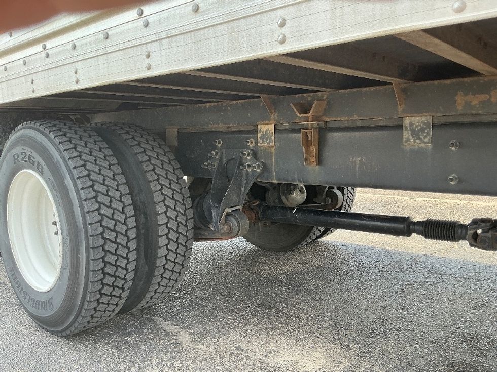 Medium Duty Box Truck-Light and Medium Duty Trucks-International-2021-MV607-Dallas-TX-196,523\n\t\tmiles-$ 42,750 - Image 14
