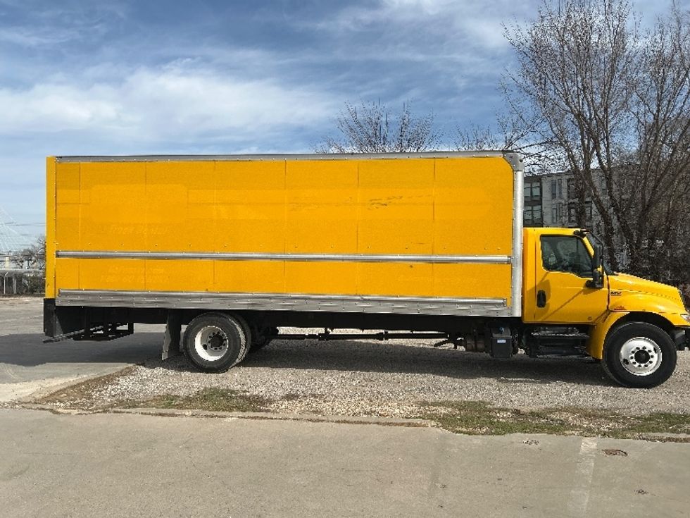 Medium Duty Box Truck-Light and Medium Duty Trucks-International-2021-MV607-Dallas-TX-204,023\n\t\tmiles-$ 41,750 - Image 15
