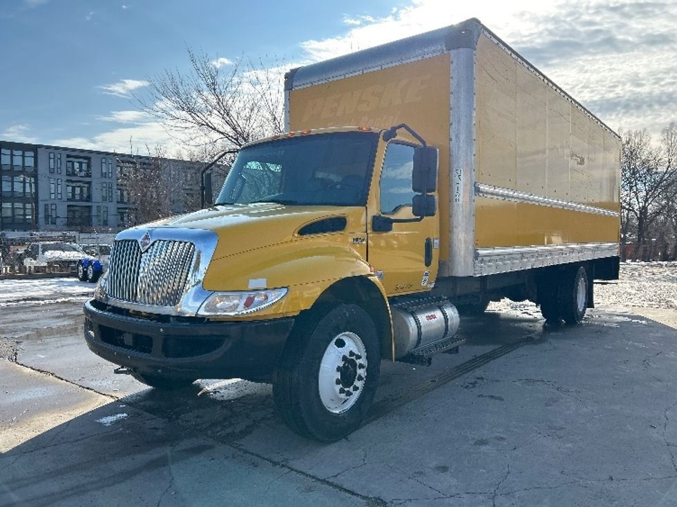 Medium Duty Box Truck-Light and Medium Duty Trucks-International-2021-MV607-Dallas-TX-221,723\n\t\tmiles-$ 35,500 - Image 3