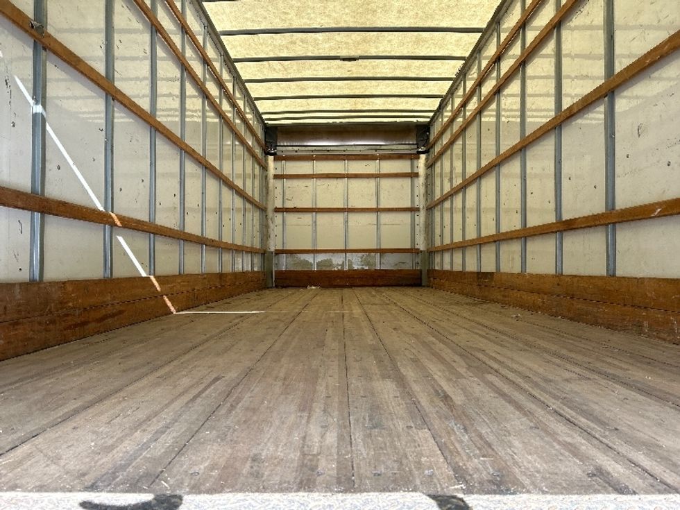 Medium Duty Box Truck-Light and Medium Duty Trucks-International-2021-MV607-Dallas-TX-221,723\n\t\tmiles-$ 35,500 - Image 8