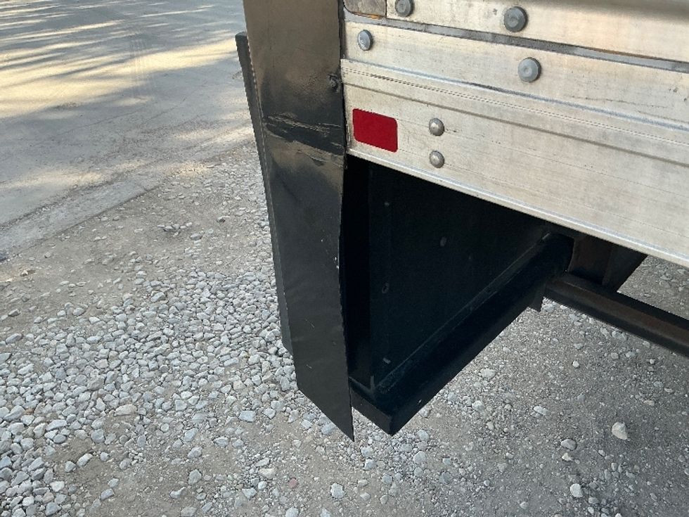Medium Duty Box Truck-Light and Medium Duty Trucks-International-2021-MV607-Dallas-TX-222,371\n\t\tmiles-$ 39,000 - Image 25