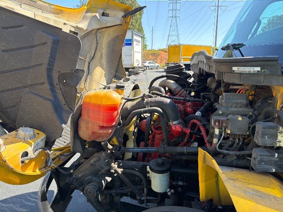 Medium Duty Box Truck-Light and Medium Duty Trucks-International-2021-MV607-Dallas-TX-231,987\n\t\tmiles-$ 40,750 - Image 23