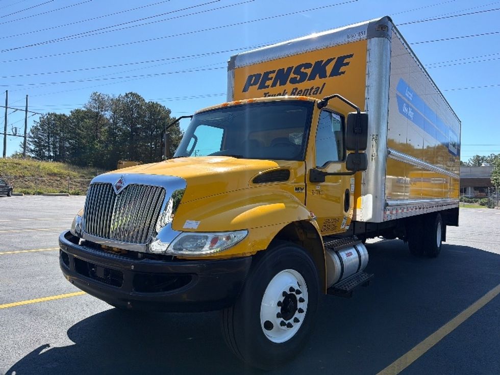 Medium Duty Box Truck-Light and Medium Duty Trucks-International-2021-MV607-Dallas-TX-231,987\n\t\tmiles-$ 40,750 - Image 3