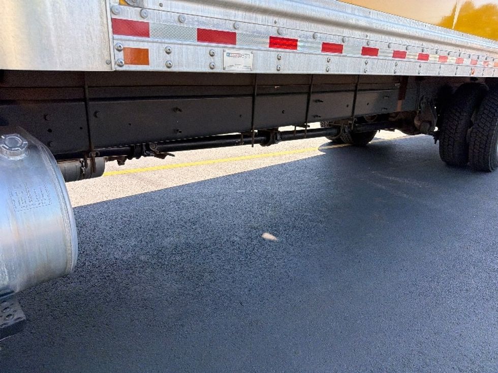 Medium Duty Box Truck-Light and Medium Duty Trucks-International-2021-MV607-Dallas-TX-231,987\n\t\tmiles-$ 40,750 - Image 5