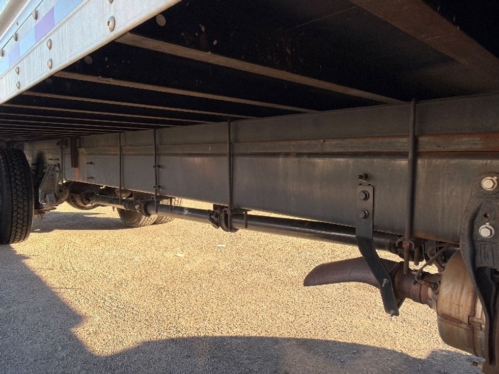 Medium Duty Box Truck-Light and Medium Duty Trucks-International-2021-MV607-Dallas-TX-254,371\n\t\tmiles-$ 32,500 - Image 14