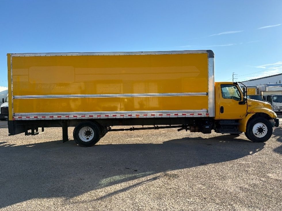 Medium Duty Box Truck-Light and Medium Duty Trucks-International-2021-MV607-Dallas-TX-254,371\n\t\tmiles-$ 32,500 - Image 15