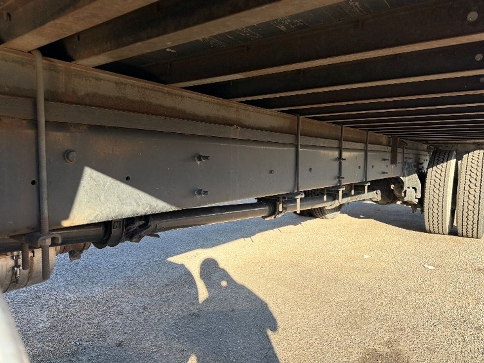 Medium Duty Box Truck-Light and Medium Duty Trucks-International-2021-MV607-Dallas-TX-254,371\n\t\tmiles-$ 32,500 - Image 5