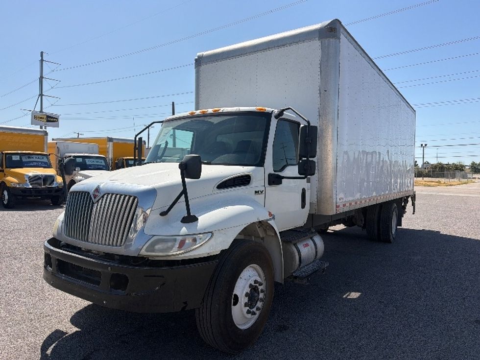 Medium Duty Box Truck-Light and Medium Duty Trucks-International-2021-MV607-Dallas-TX-299,718\n\t\tmiles-$ 40,000 - Image 3