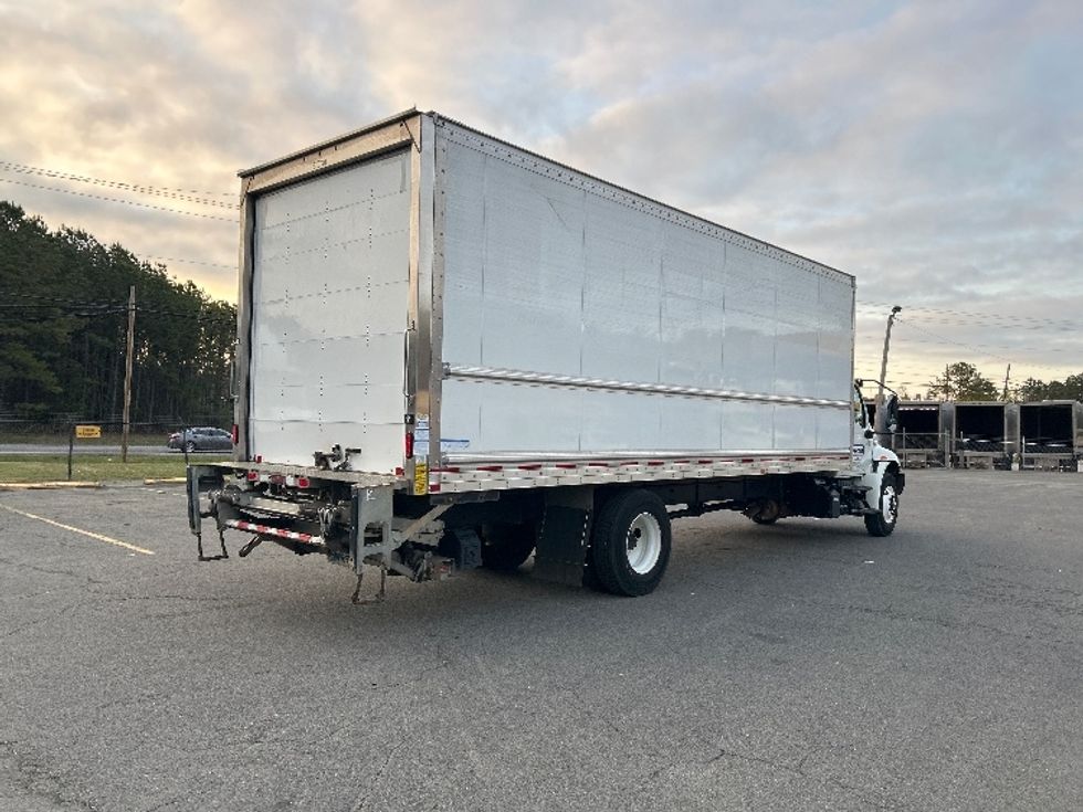 Medium Duty Box Truck-Light and Medium Duty Trucks-International-2021-MV607-Dalton-GA-155,764\n\t\tmiles-$ 64,750 - Image 13