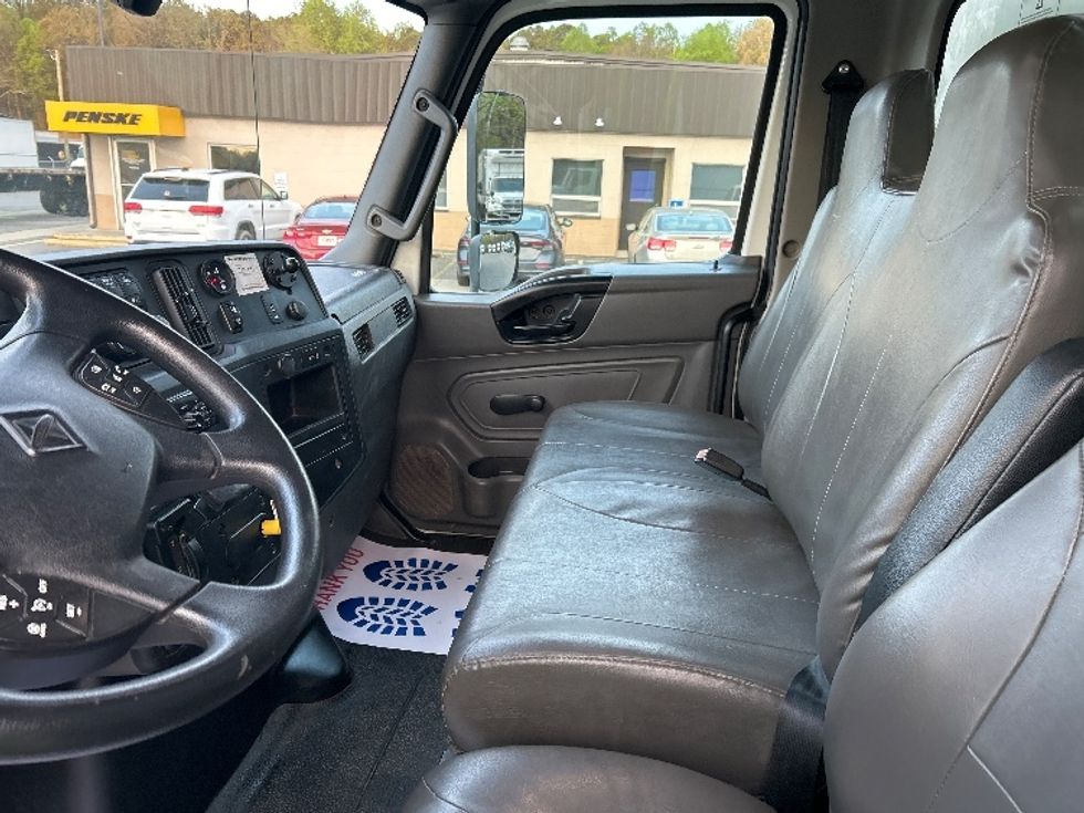 Medium Duty Box Truck-Light and Medium Duty Trucks-International-2021-MV607-Dalton-GA-155,764\n\t\tmiles-$ 64,750 - Image 19