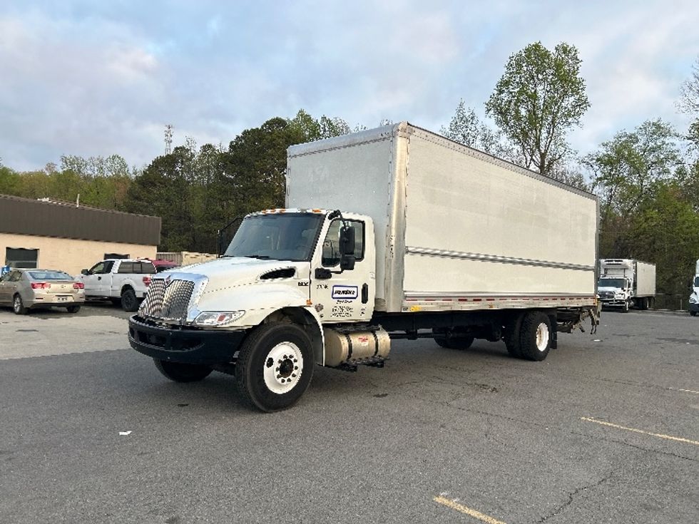 Medium Duty Box Truck-Light and Medium Duty Trucks-International-2021-MV607-Dalton-GA-155,764\n\t\tmiles-$ 64,750 - Image 3