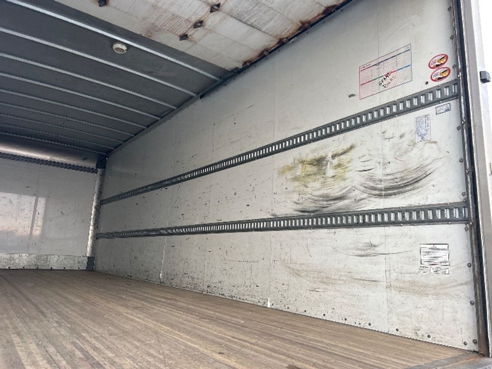 Medium Duty Box Truck-Light and Medium Duty Trucks-International-2021-MV607-Davenport-IA-147,021\n\t\tmiles-$ 59,000 - Image 12