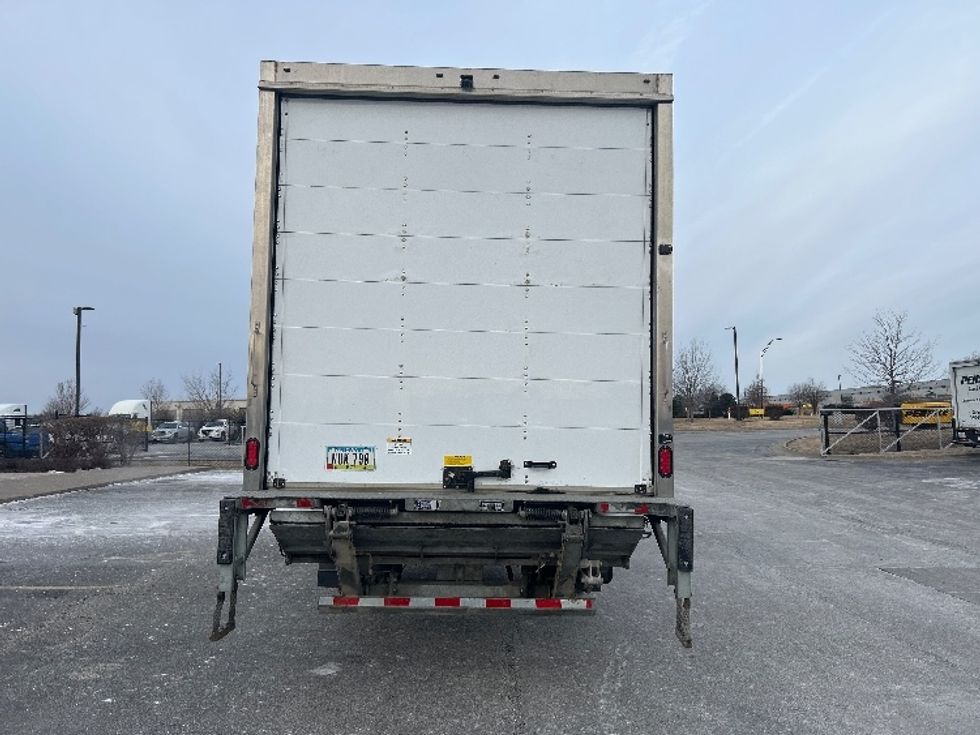 Medium Duty Box Truck-Light and Medium Duty Trucks-International-2021-MV607-Davenport-IA-147,021\n\t\tmiles-$ 59,000 - Image 7