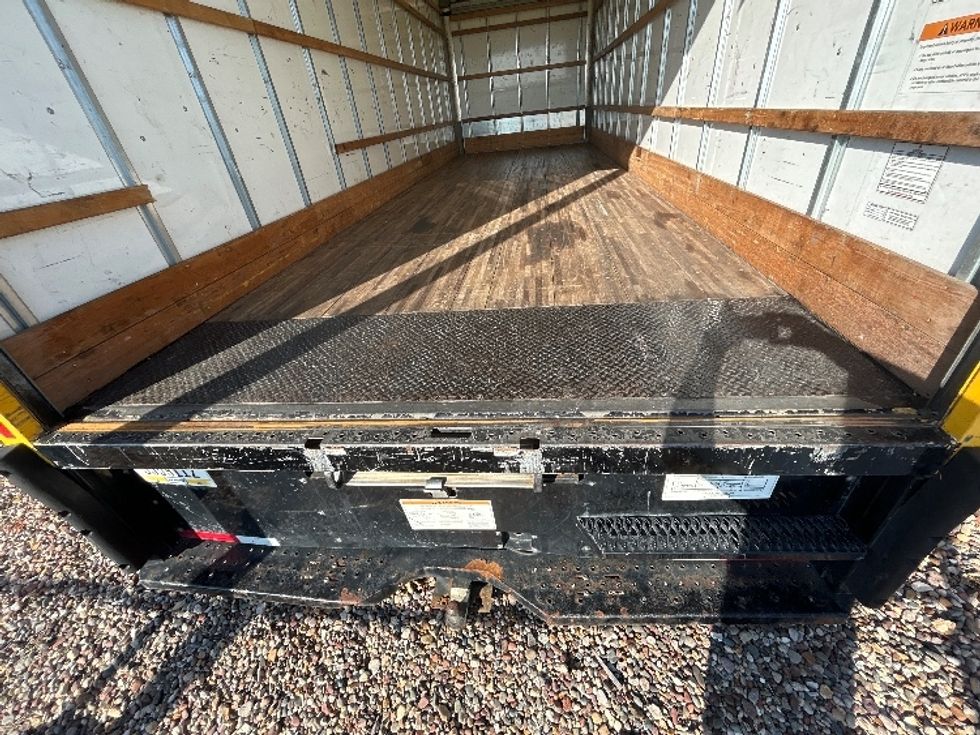 Medium Duty Box Truck-Light and Medium Duty Trucks-International-2021-MV607-Davenport-IA-278,198\n\t\tmiles-$ 28,750 - Image 9