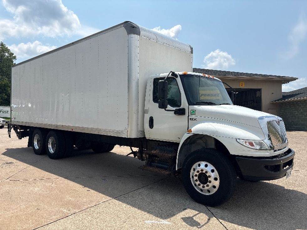 Medium Duty Box Truck-Light and Medium Duty Trucks-International-2021-MV607-Davenport-IA-305,430\n\t\tmiles-$ 41,750 - Image 1