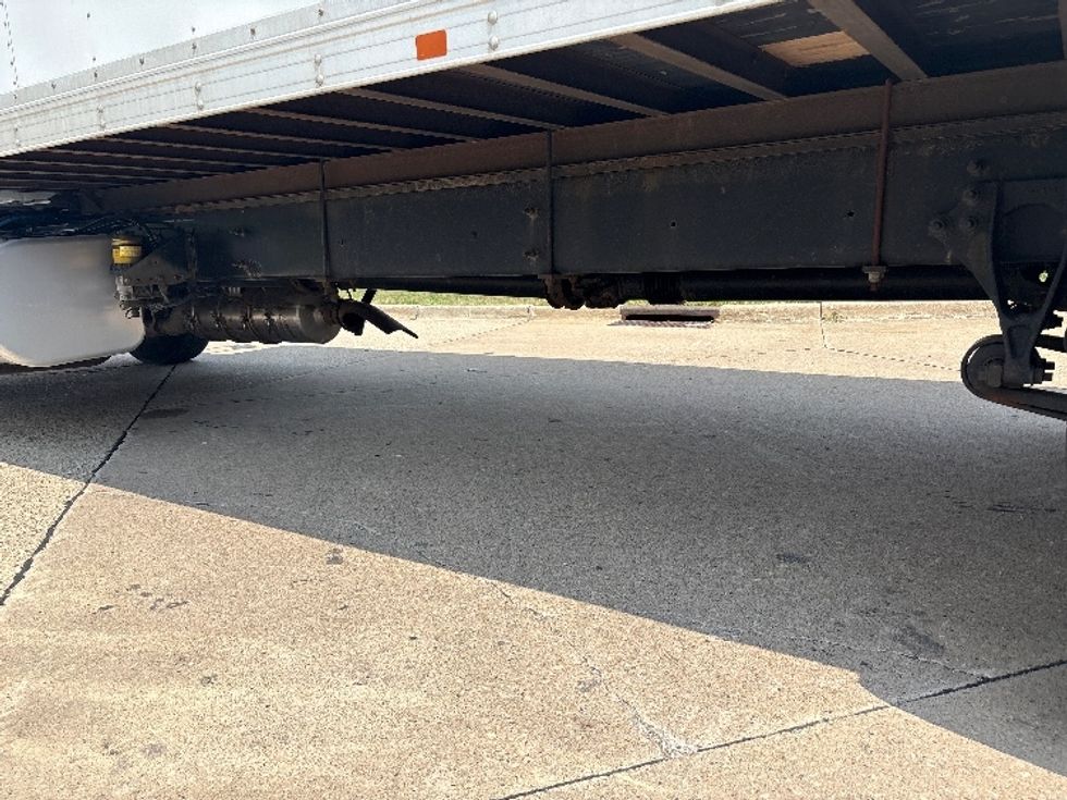 Medium Duty Box Truck-Light and Medium Duty Trucks-International-2021-MV607-Davenport-IA-305,430\n\t\tmiles-$ 41,750 - Image 5