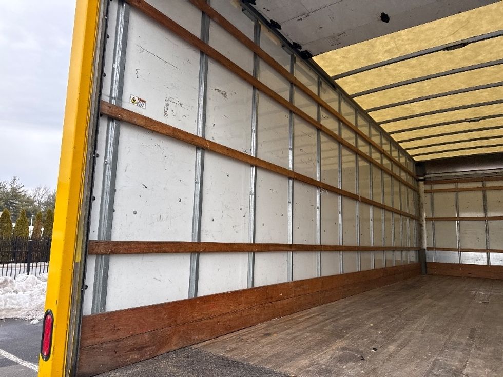 Medium Duty Box Truck-Light and Medium Duty Trucks-International-2021-MV607-Dayton-NJ-170,224\n\t\tmiles-$ 43,250 - Image 10
