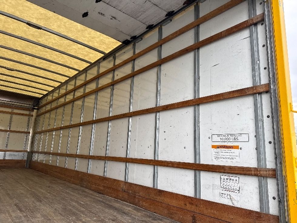 Medium Duty Box Truck-Light and Medium Duty Trucks-International-2021-MV607-Dayton-NJ-170,224\n\t\tmiles-$ 43,250 - Image 11