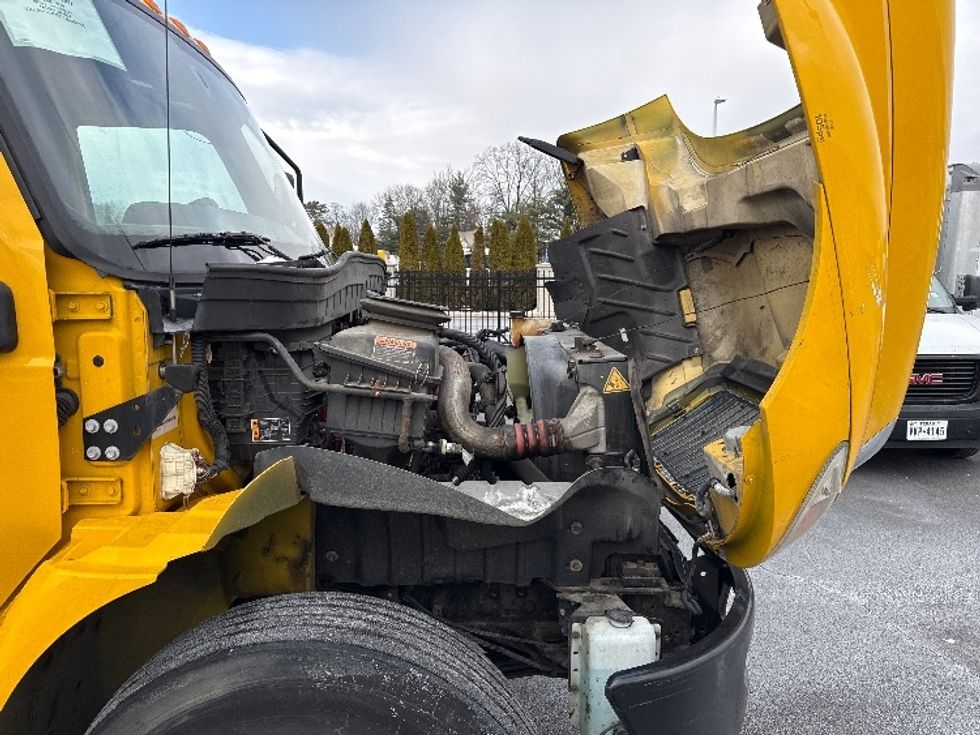 Medium Duty Box Truck-Light and Medium Duty Trucks-International-2021-MV607-Dayton-NJ-170,224\n\t\tmiles-$ 43,250 - Image 22