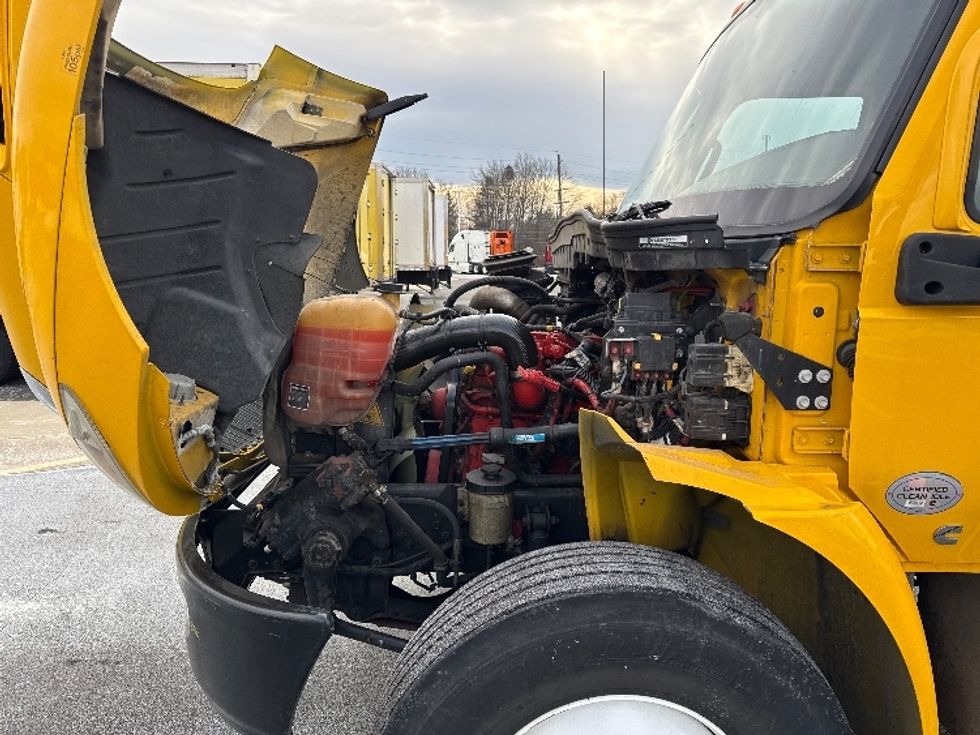 Medium Duty Box Truck-Light and Medium Duty Trucks-International-2021-MV607-Dayton-NJ-170,224\n\t\tmiles-$ 43,250 - Image 23