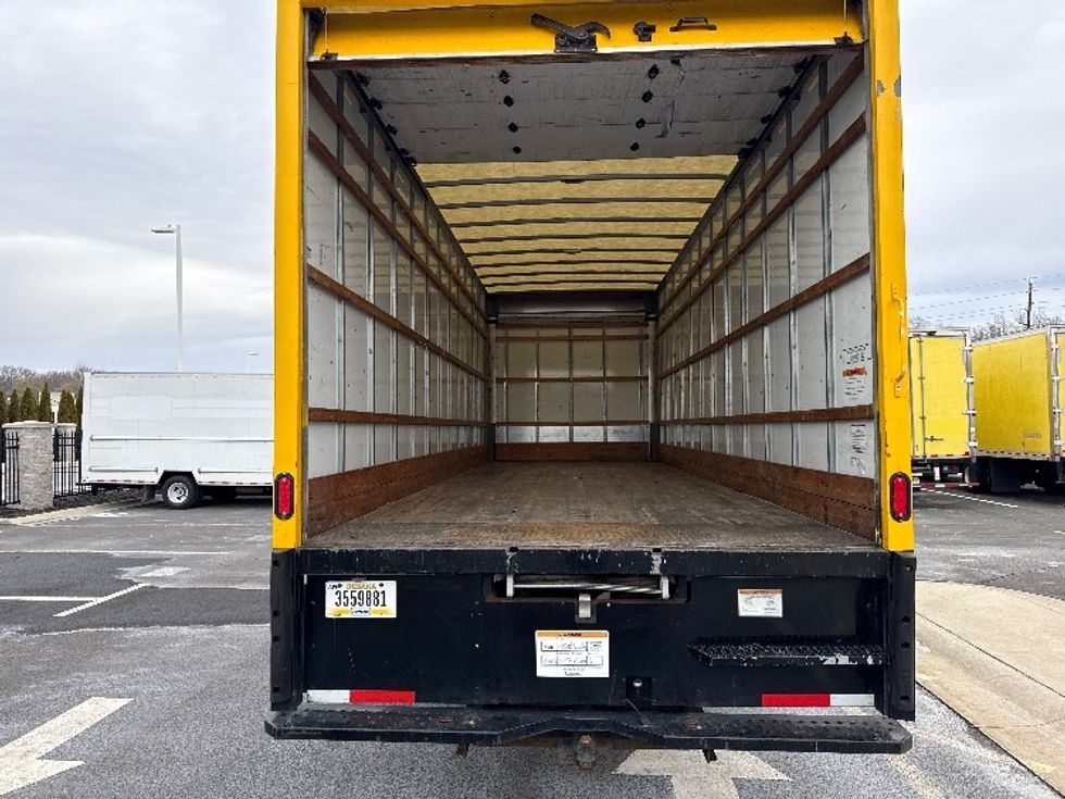 Medium Duty Box Truck-Light and Medium Duty Trucks-International-2021-MV607-Dayton-NJ-170,224\n\t\tmiles-$ 43,250 - Image 8