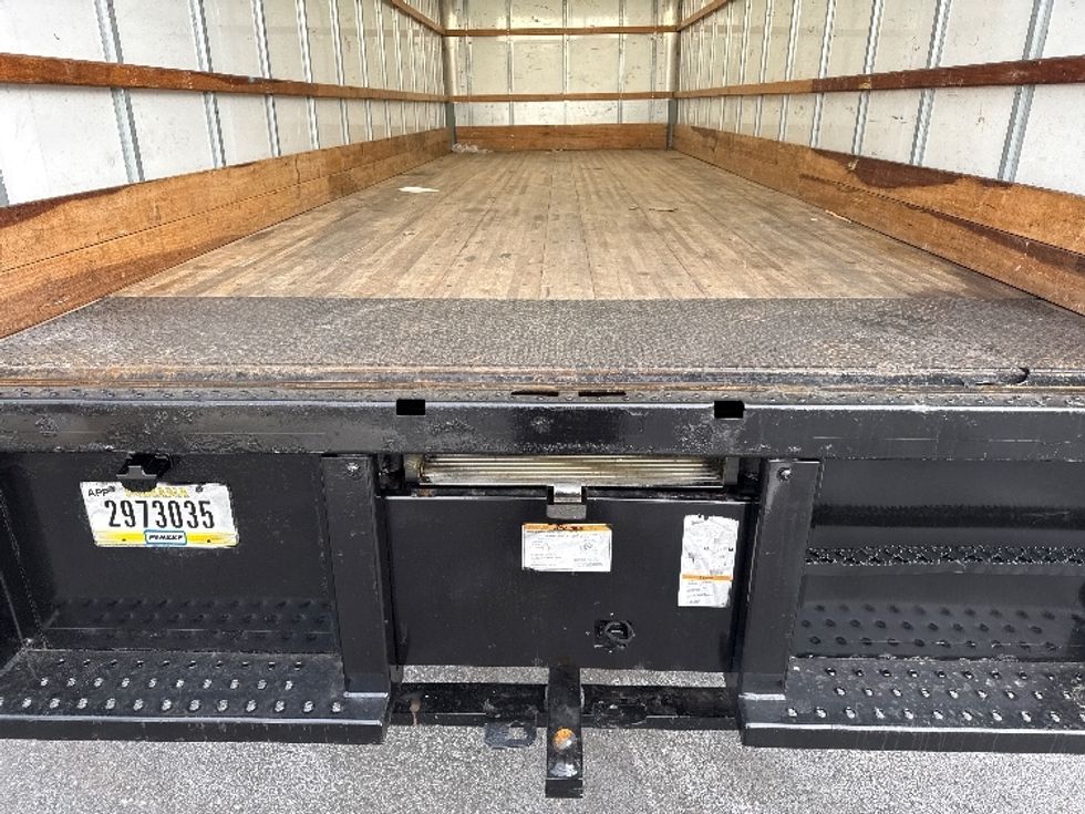 Medium Duty Box Truck-Light and Medium Duty Trucks-International-2021-MV607-Dayton-NJ-185,697\n\t\tmiles-$ 41,250 - Image 10