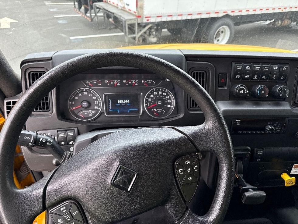 Medium Duty Box Truck-Light and Medium Duty Trucks-International-2021-MV607-Dayton-NJ-185,697\n\t\tmiles-$ 41,250 - Image 18