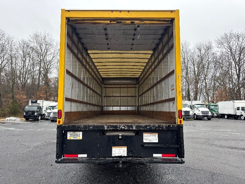 Medium Duty Box Truck-Light and Medium Duty Trucks-International-2021-MV607-Dayton-NJ-197,427\n\t\tmiles-$ 39,750 - Image 9