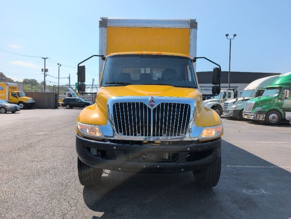 Medium Duty Box Truck-Light and Medium Duty Trucks-International-2021-MV607-Dayton-NJ-222,141\n\t\tmiles-$ 40,250 - Image 2