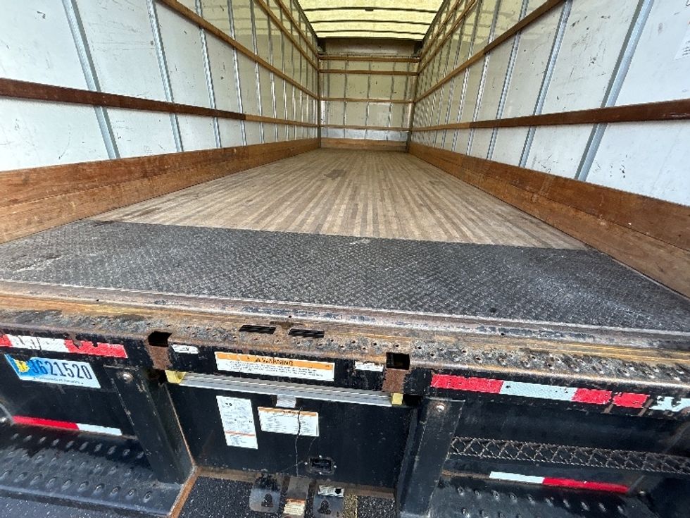 Medium Duty Box Truck-Light and Medium Duty Trucks-International-2021-MV607-Dayton-NJ-228,714\n\t\tmiles-$ 38,000 - Image 10