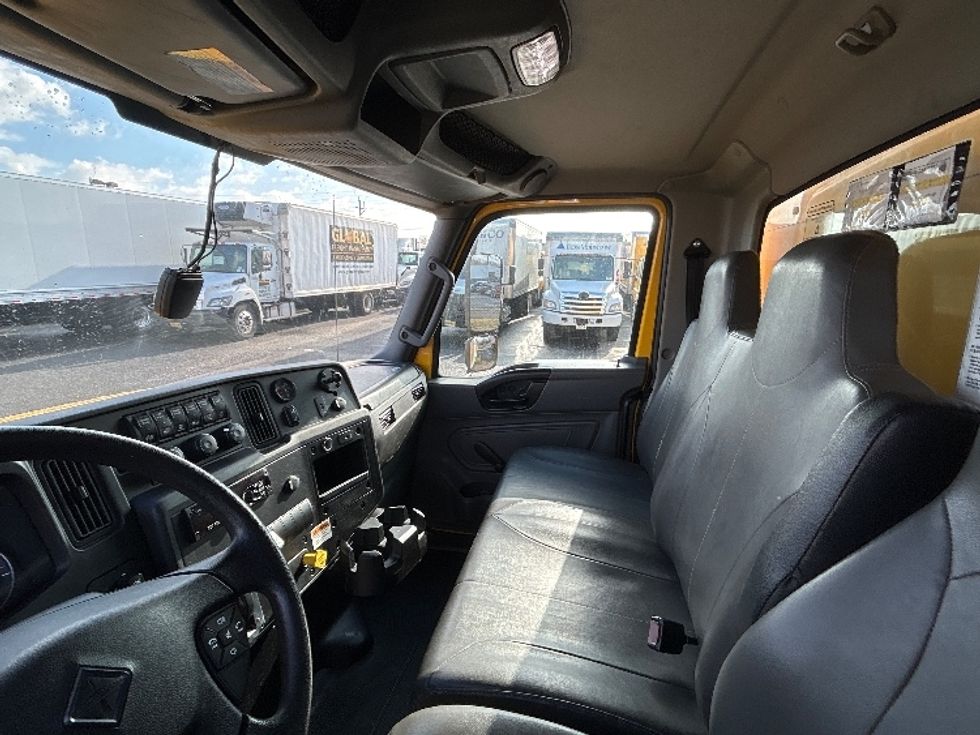 Medium Duty Box Truck-Light and Medium Duty Trucks-International-2021-MV607-Dayton-NJ-228,714\n\t\tmiles-$ 38,000 - Image 19