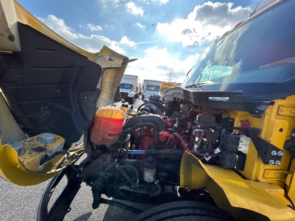 Medium Duty Box Truck-Light and Medium Duty Trucks-International-2021-MV607-Dayton-NJ-228,714\n\t\tmiles-$ 38,000 - Image 24