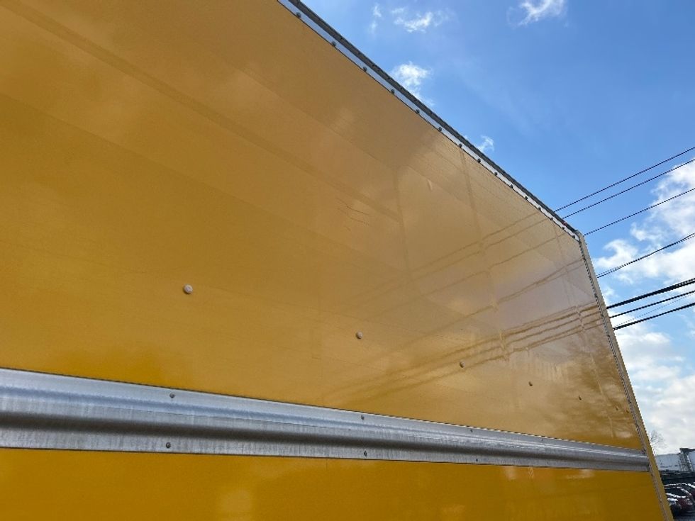 Medium Duty Box Truck-Light and Medium Duty Trucks-International-2021-MV607-Dayton-NJ-228,714\n\t\tmiles-$ 38,000 - Image 28