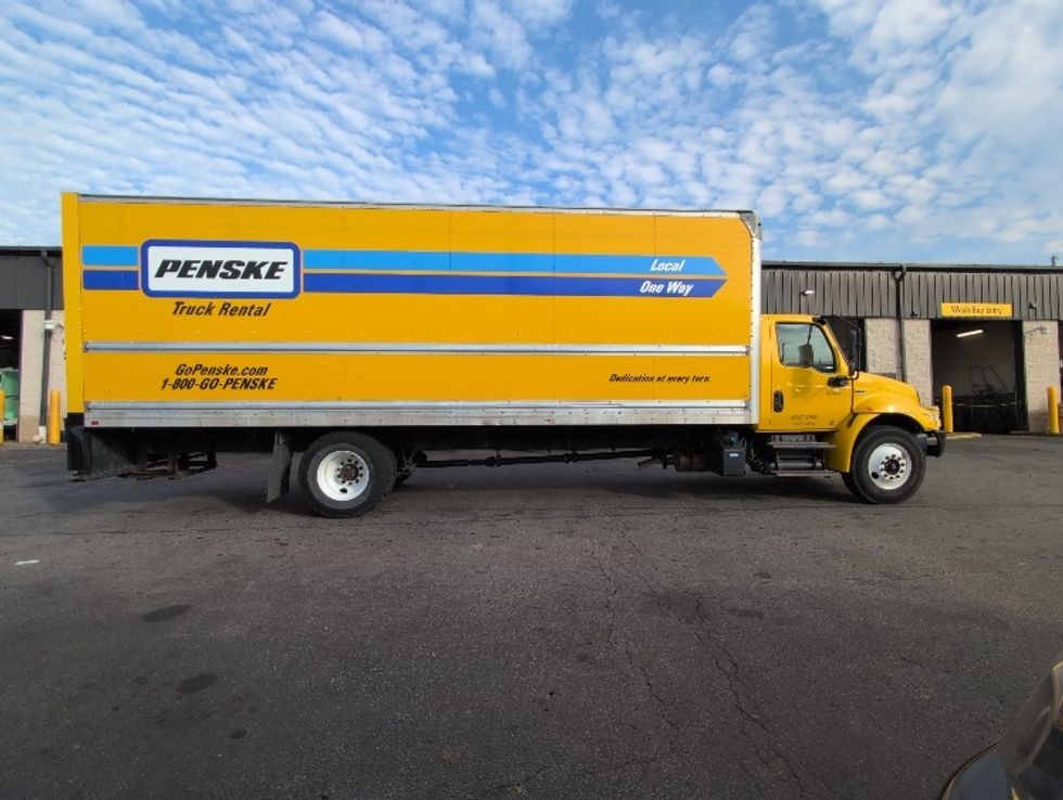 Medium Duty Box Truck-Light and Medium Duty Trucks-International-2021-MV607-Dayton-NJ-231,507\n\t\tmiles-$ 39,000 - Image 15