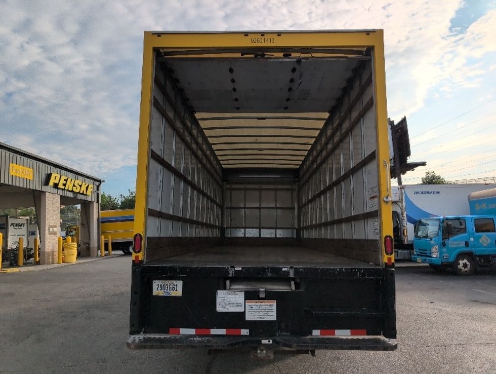 Medium Duty Box Truck-Light and Medium Duty Trucks-International-2021-MV607-Dayton-NJ-231,507\n\t\tmiles-$ 39,000 - Image 8