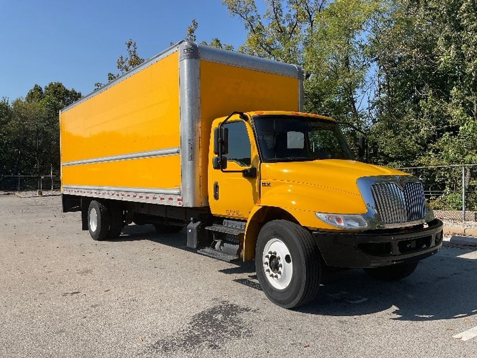 Medium Duty Box Truck-Light and Medium Duty Trucks-International-2021-MV607-Dayton-NJ-250,586\n\t\tmiles-$ 34,500 - Image 1