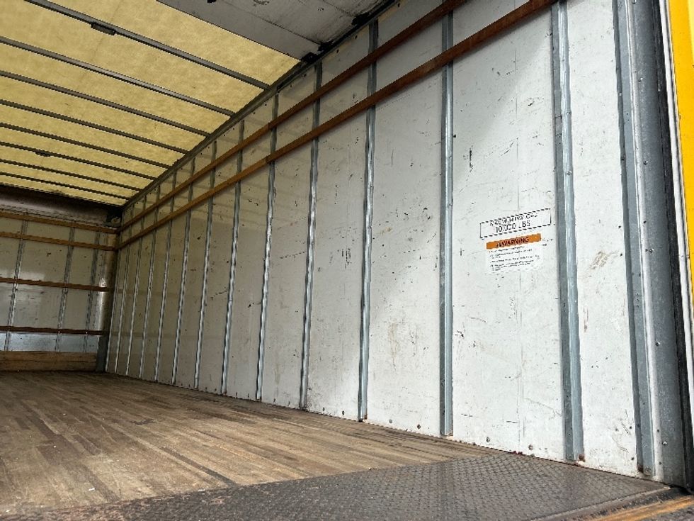 Medium Duty Box Truck-Light and Medium Duty Trucks-International-2021-MV607-Dayton-NJ-250,586\n\t\tmiles-$ 34,500 - Image 12