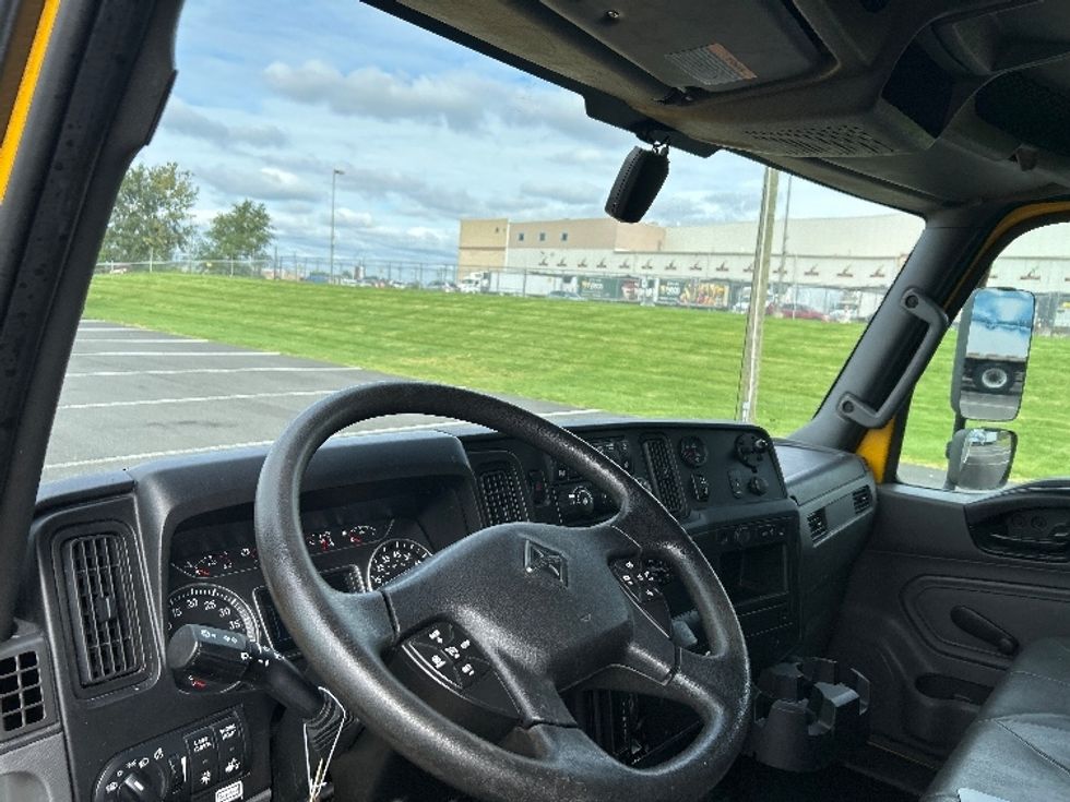 Medium Duty Box Truck-Light and Medium Duty Trucks-International-2021-MV607-Dayton-NJ-250,586\n\t\tmiles-$ 34,500 - Image 17