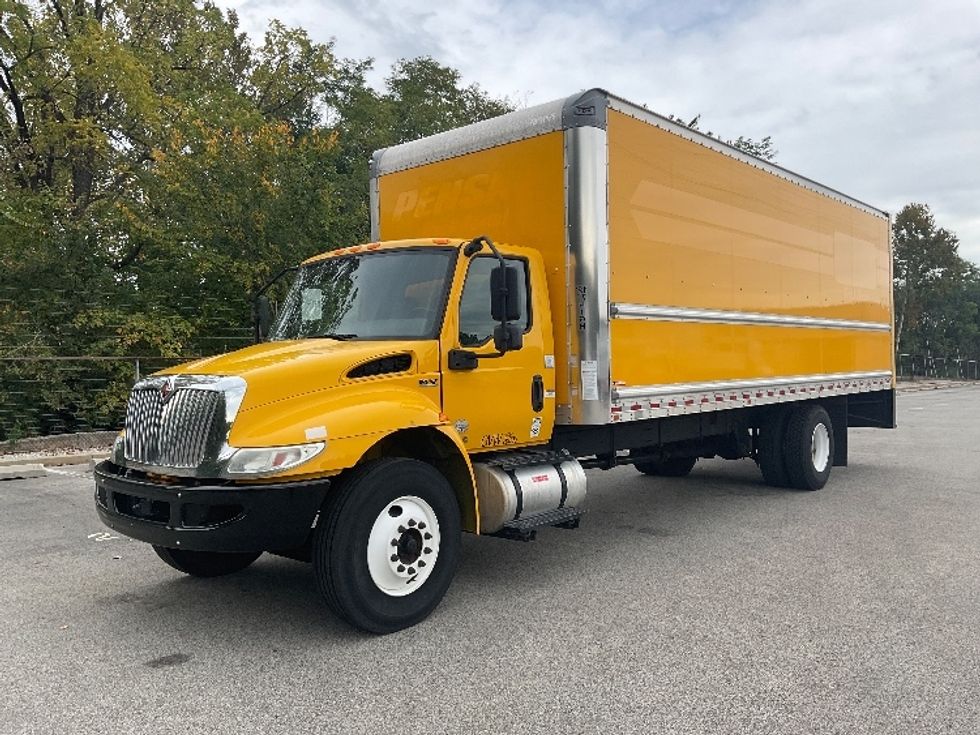 Medium Duty Box Truck-Light and Medium Duty Trucks-International-2021-MV607-Dayton-NJ-250,586\n\t\tmiles-$ 34,500 - Image 3