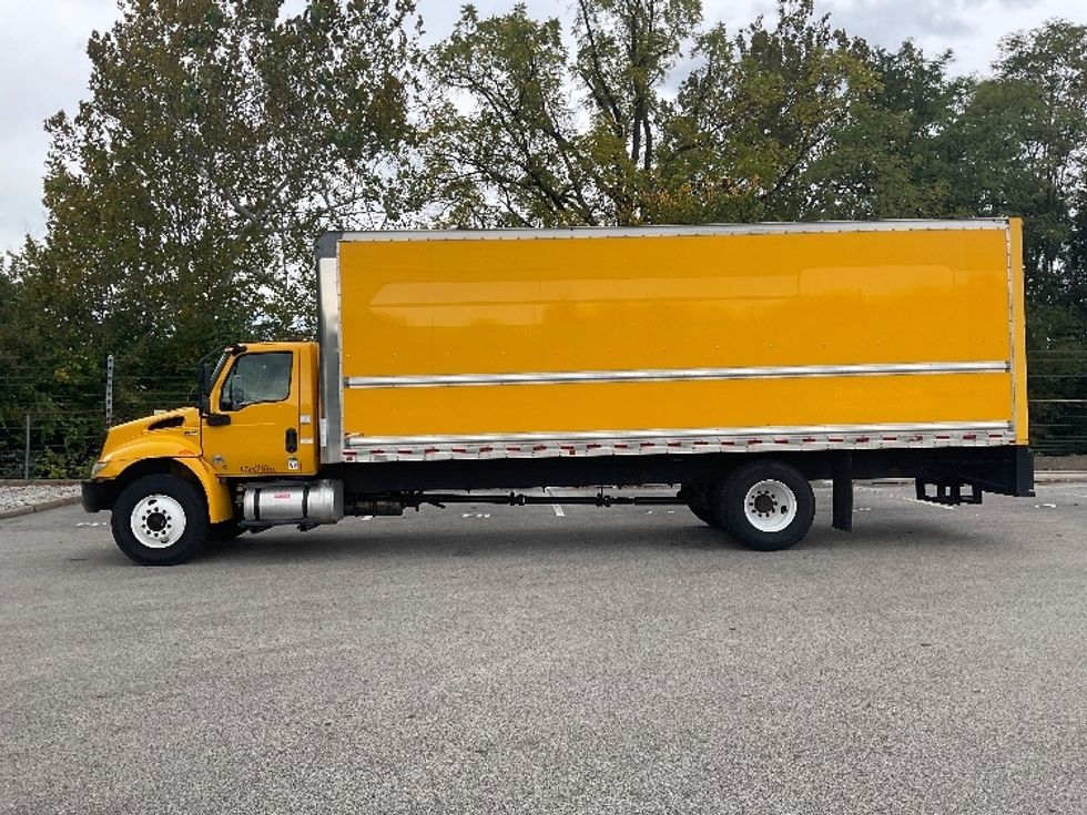 Medium Duty Box Truck-Light and Medium Duty Trucks-International-2021-MV607-Dayton-NJ-250,586\n\t\tmiles-$ 34,500 - Image 4
