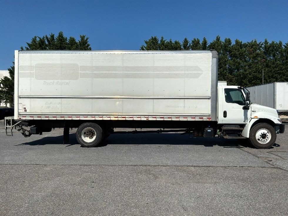 Medium Duty Box Truck-Light and Medium Duty Trucks-International-2021-MV607-Dayton-NJ-291,669\n\t\tmiles-$ 41,000 - Image 15