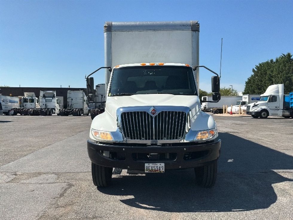 Medium Duty Box Truck-Light and Medium Duty Trucks-International-2021-MV607-Dayton-NJ-291,669\n\t\tmiles-$ 41,000 - Image 2